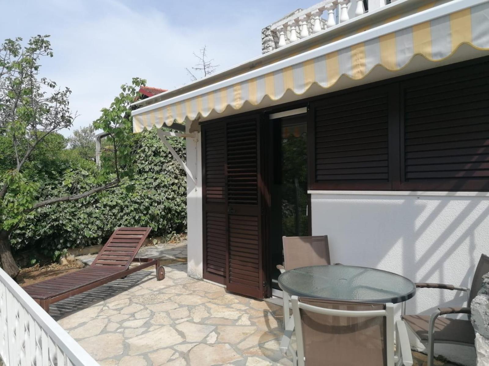 Apartments Villa Julia Трогир Екстериор снимка