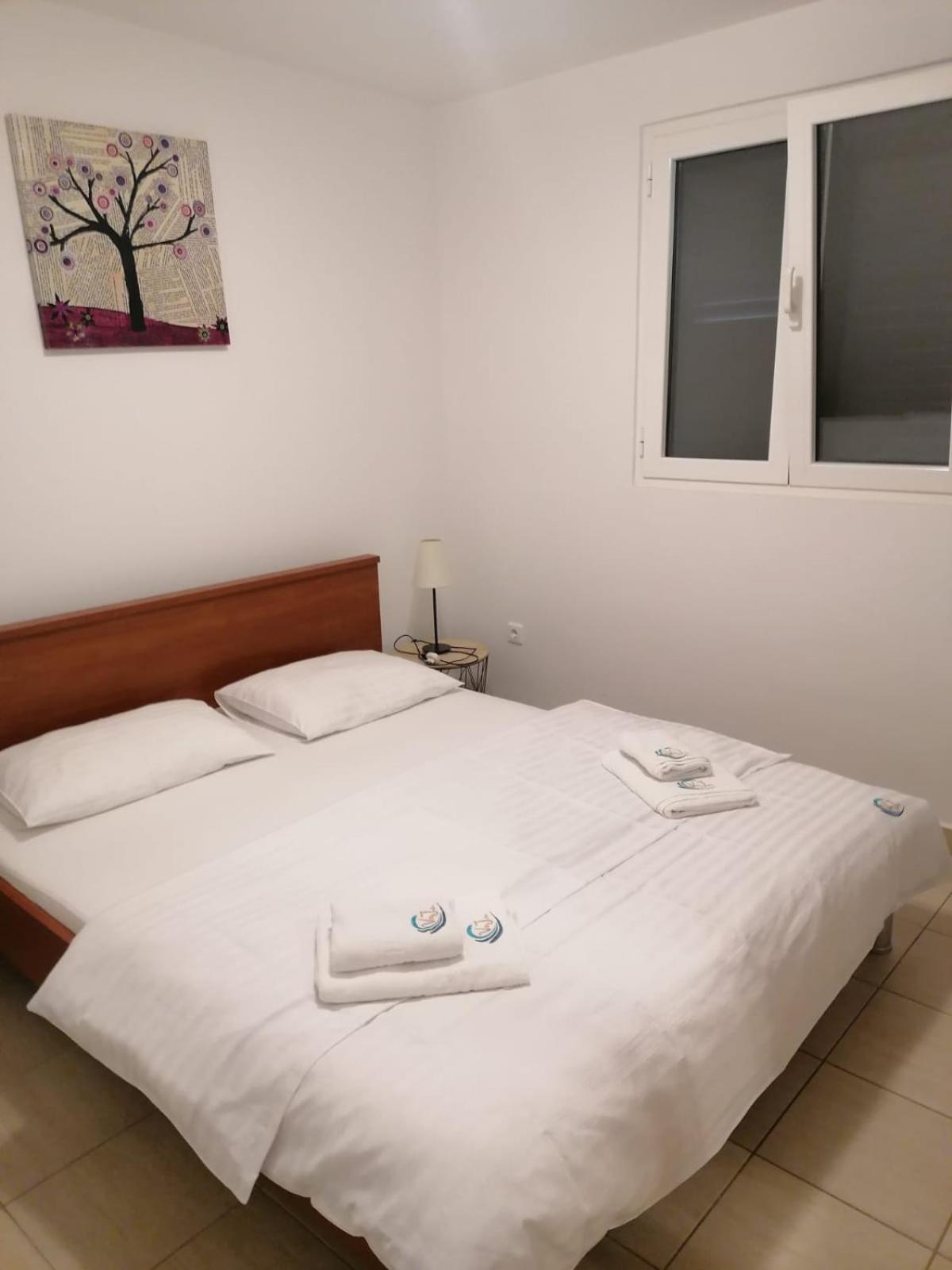 Apartments Villa Julia Трогир Екстериор снимка