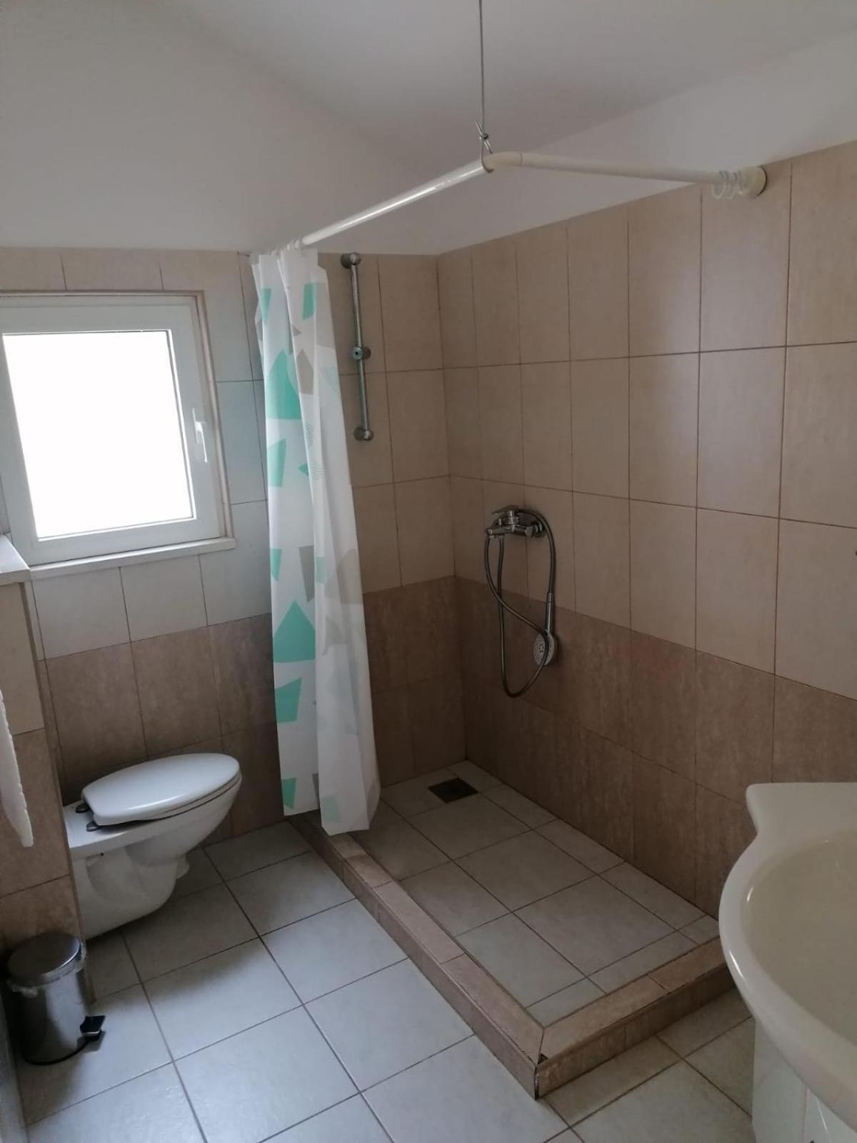 Apartments Villa Julia Трогир Екстериор снимка
