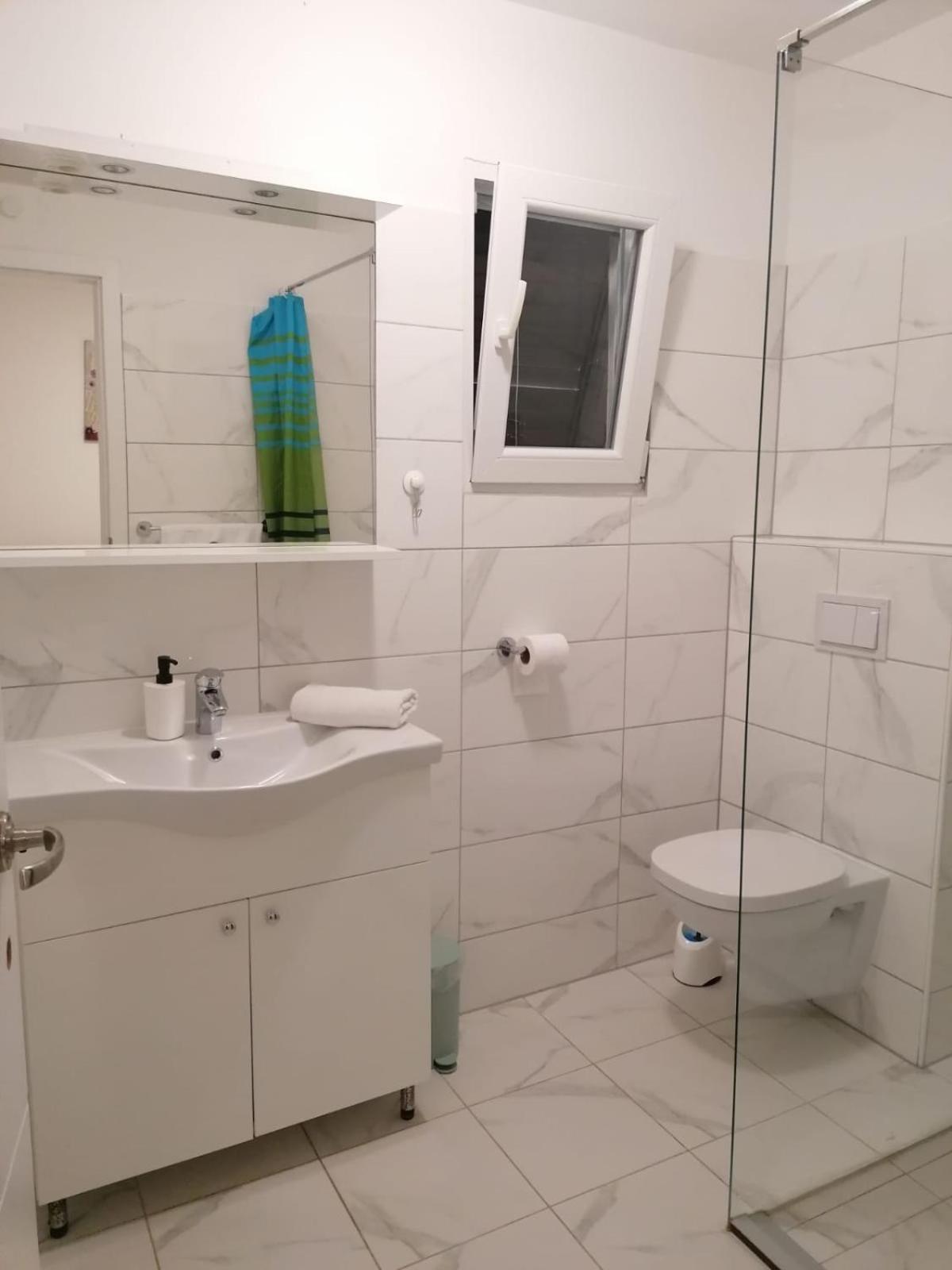 Apartments Villa Julia Трогир Екстериор снимка